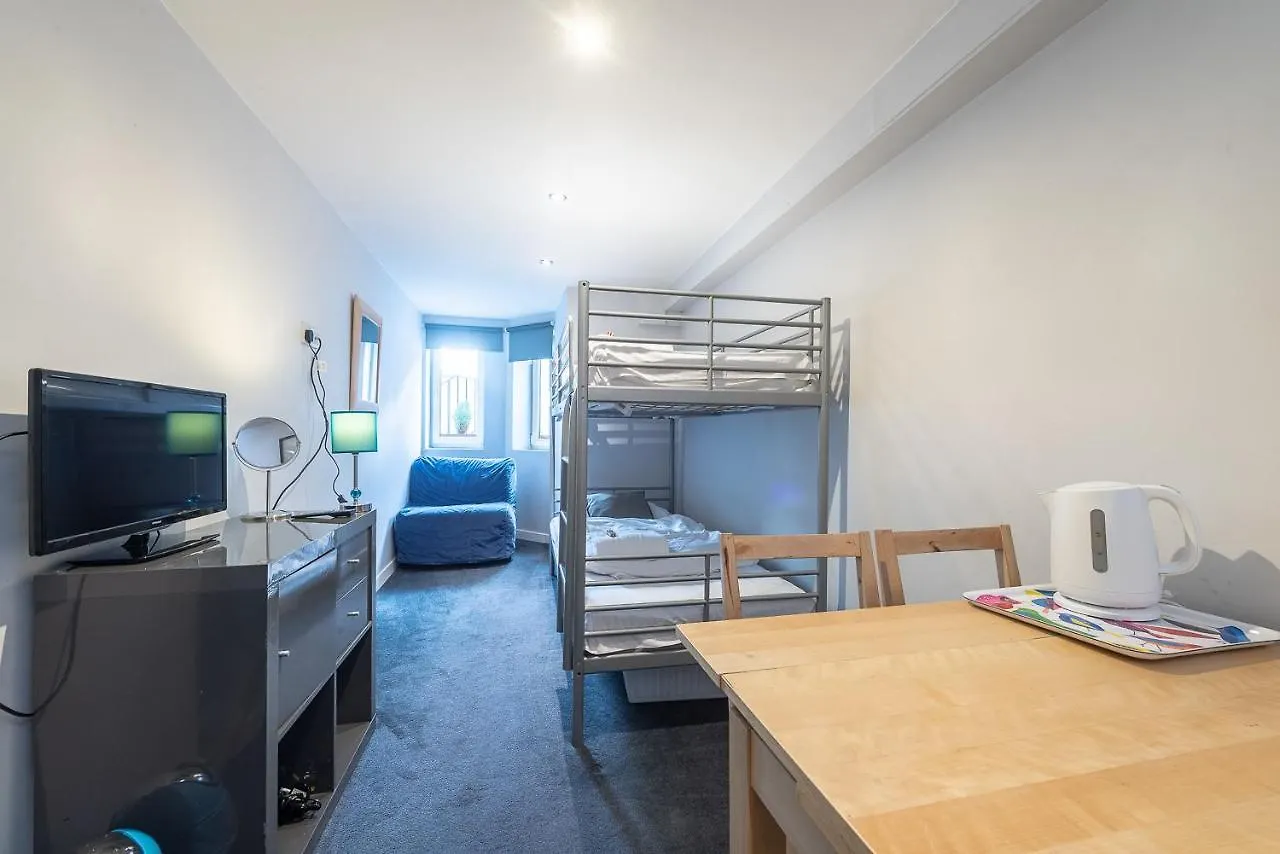 Edinburgh Caledonian Guesthouse 3*,  英国