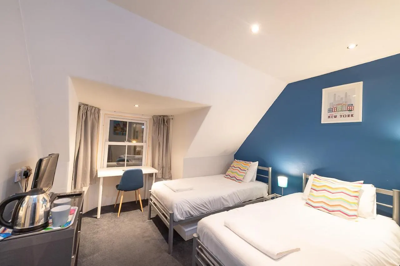 *** 招待所 Edinburgh Caledonian Guesthouse 英国